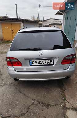 Универсал Mercedes-Benz E-Class 2006 в  фото 2 Универсал Mercedes-Benz E-Class 2006 в