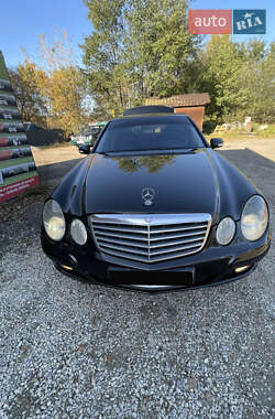 Седан Mercedes-Benz E-Class 2007 в Калуші