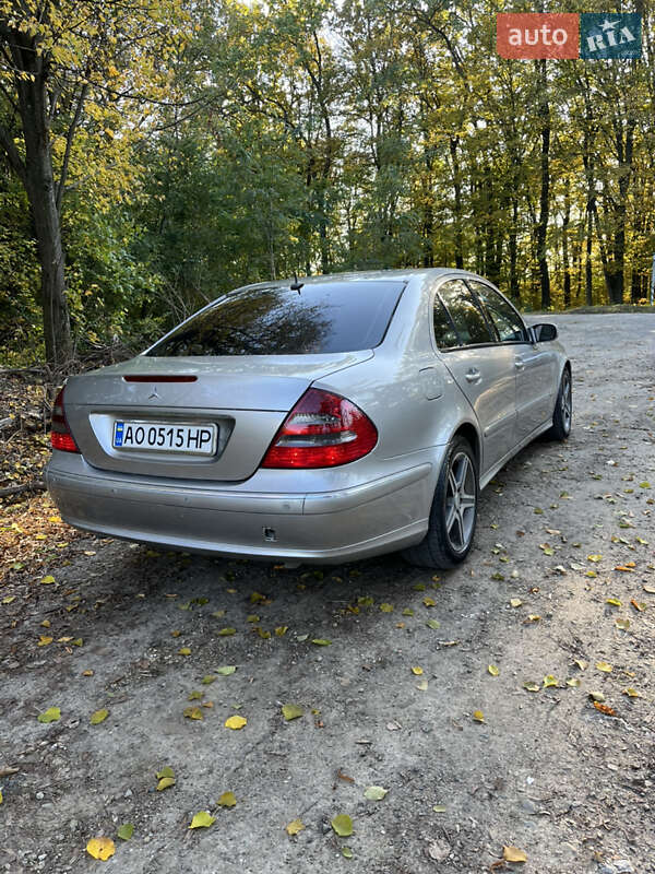 Седан Mercedes-Benz E-Class 2003 в Черновцах фото 4 Седан Mercedes-Benz E-Class 2003 в Черновцах