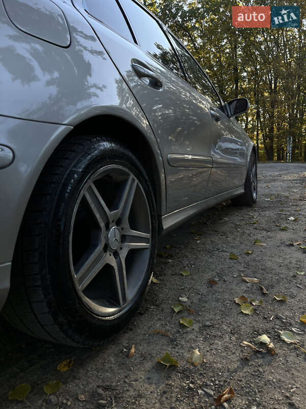 Седан Mercedes-Benz E-Class 2003 в Черновцах фото 19 Седан Mercedes-Benz E-Class 2003 в Черновцах