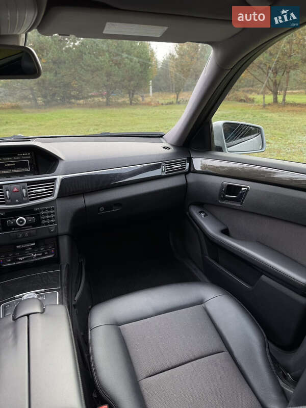 Седан Mercedes-Benz E-Class 2010 в Ковелі фото 13 Седан Mercedes-Benz E-Class 2010 в Ковелі