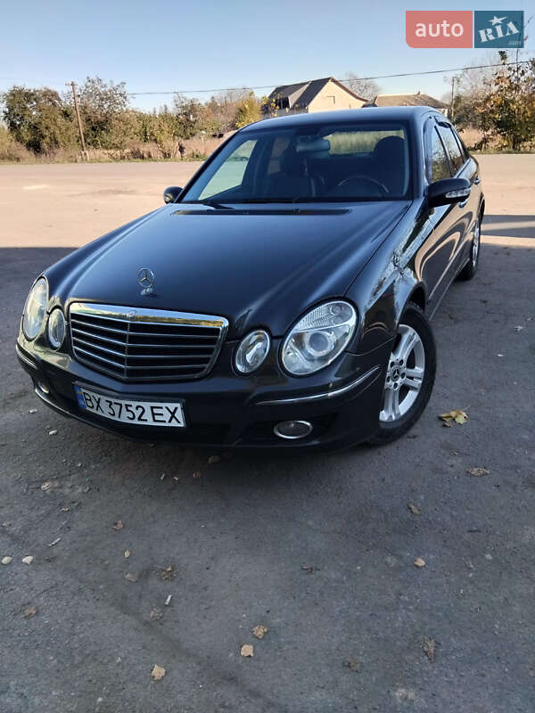 Mercedes-Benz E-Class 2003