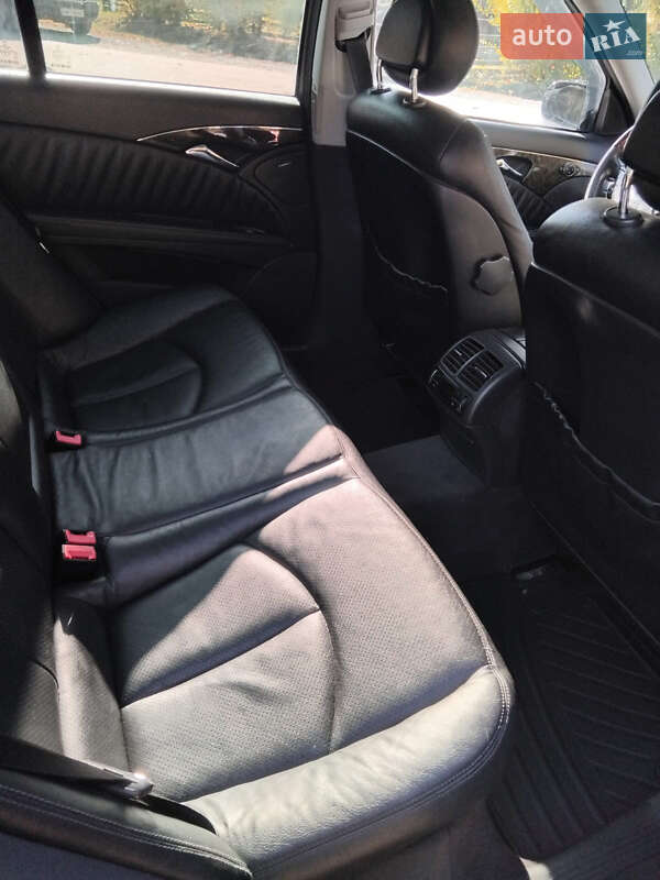 Седан Mercedes-Benz E-Class 2003 в Сокирянах фото 9 Седан Mercedes-Benz E-Class 2003 в Сокирянах