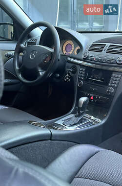 Универсал Mercedes-Benz E-Class 2003 в  фото 4 Универсал Mercedes-Benz E-Class 2003 в