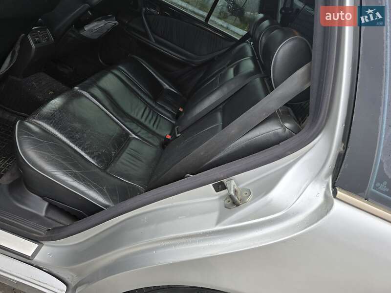 Універсал Mercedes-Benz E-Class 2000 в Хмельницькому