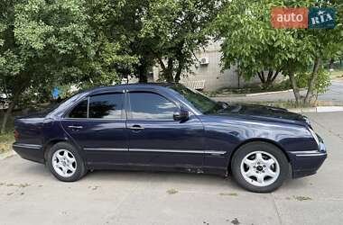 Седан Mercedes-Benz E-Class 1999 в Синельниково Седан Mercedes-Benz E-Class 1999 в Синельниково