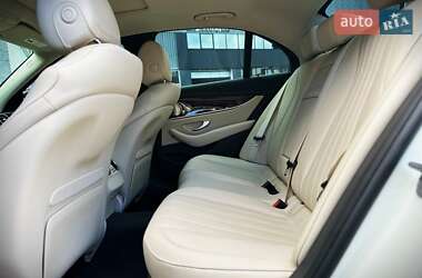 Седан Mercedes-Benz E-Class 2022 в  фото 32 Седан Mercedes-Benz E-Class 2022 в