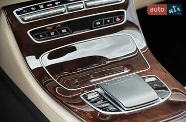 Седан Mercedes-Benz E-Class 2022 в  фото 37 Седан Mercedes-Benz E-Class 2022 в
