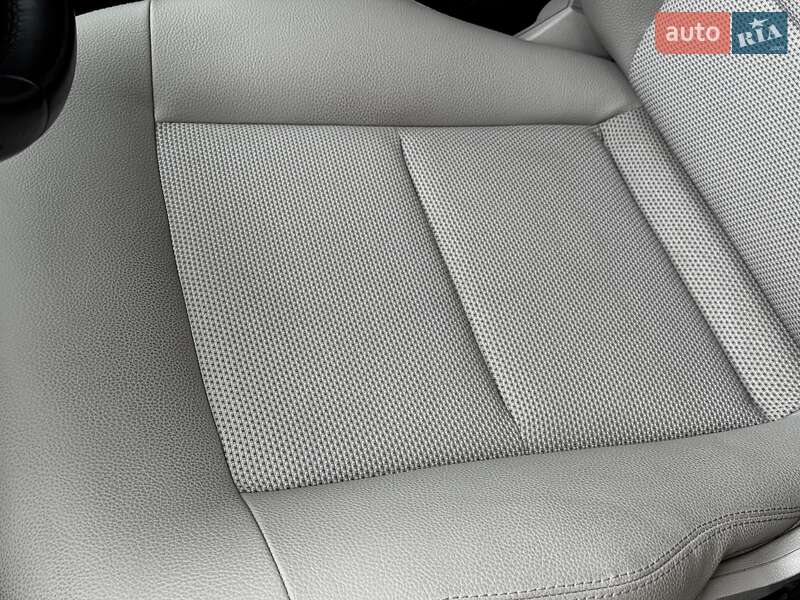 Седан Mercedes-Benz E-Class 2010 в Киеве фото 20 Седан Mercedes-Benz E-Class 2010 в Киеве