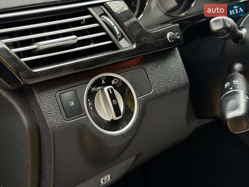 Седан Mercedes-Benz E-Class 2010 в Киеве фото 21 Седан Mercedes-Benz E-Class 2010 в Киеве