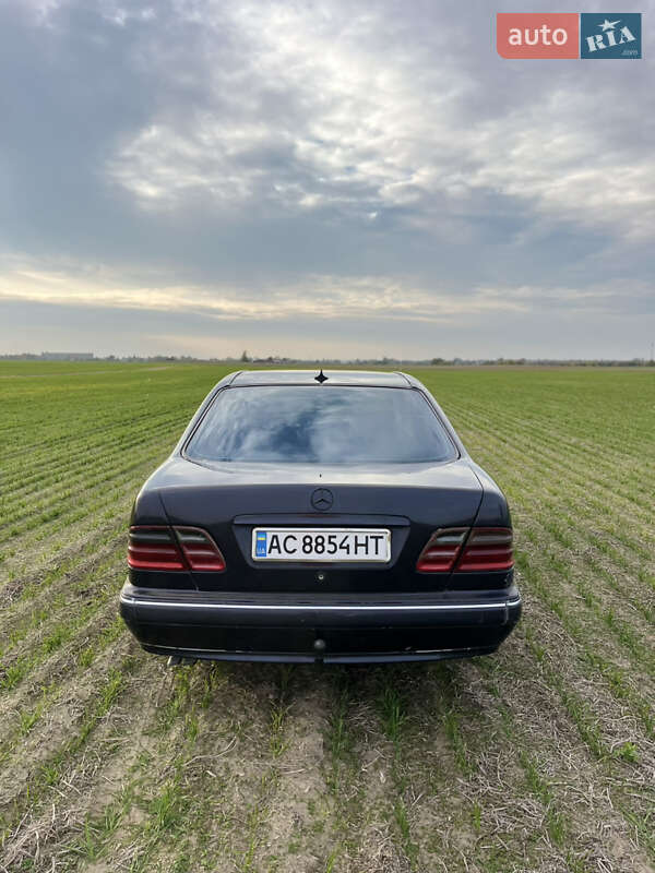 Седан Mercedes-Benz E-Class 2001 в Рожище фото 5 Седан Mercedes-Benz E-Class 2001 в Рожище