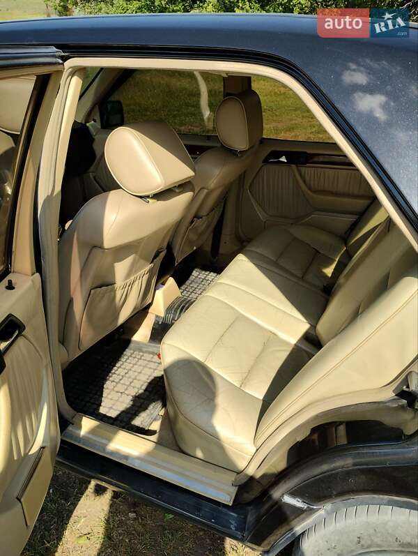 Седан Mercedes-Benz E-Class 1994 в Каменец-Подольском