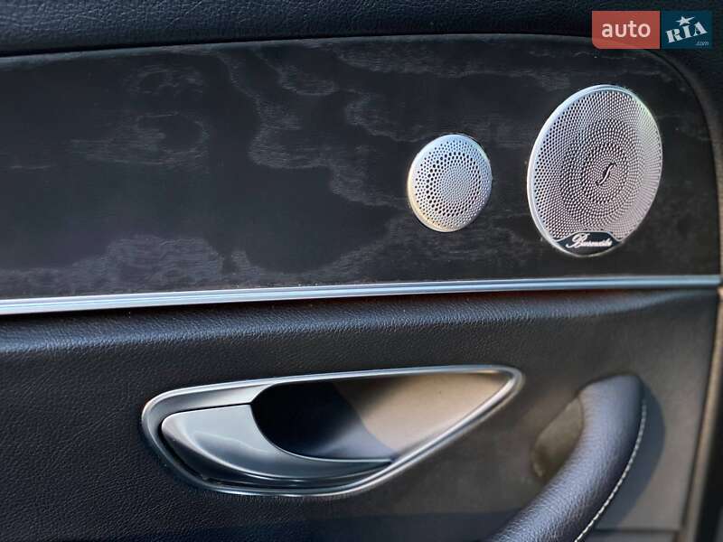 Седан Mercedes-Benz E-Class 2018 в Києві фото 63 Седан Mercedes-Benz E-Class 2018 в Києві