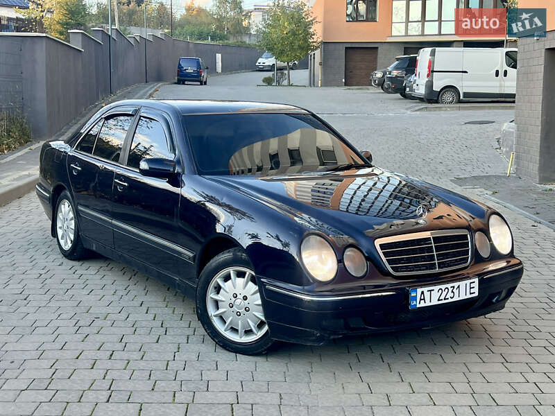 Седан Mercedes-Benz E-Class 2001 в Івано-Франківську