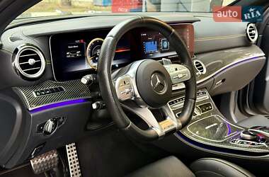 Седан Mercedes-Benz E-Class 2018 в 