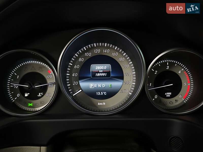 Седан Mercedes-Benz E-Class 2015 в Миколаєві фото 30 Седан Mercedes-Benz E-Class 2015 в Миколаєві