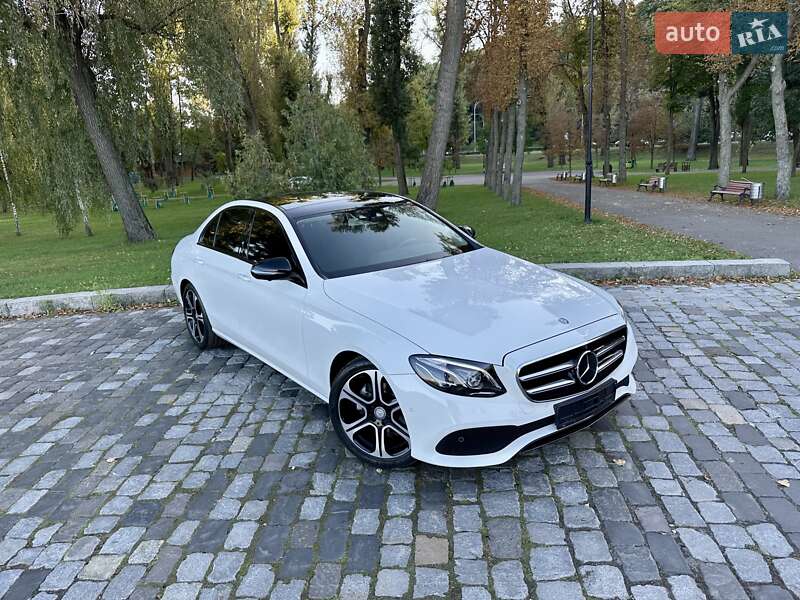Седан Mercedes-Benz E-Class 2016 в Киеве фото 34 Седан Mercedes-Benz E-Class 2016 в Киеве