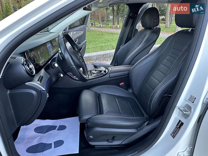 Седан Mercedes-Benz E-Class 2016 в Киеве фото 72 Седан Mercedes-Benz E-Class 2016 в Киеве