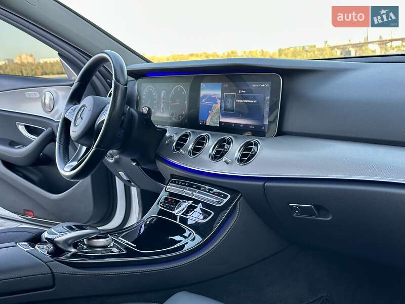Седан Mercedes-Benz E-Class 2016 в Киеве фото 88 Седан Mercedes-Benz E-Class 2016 в Киеве