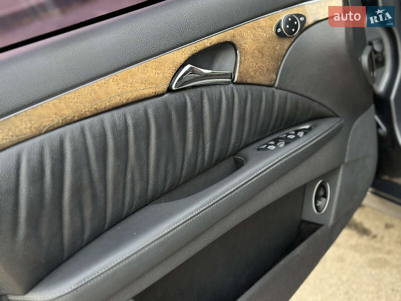 Седан Mercedes-Benz E-Class 2005 в Вінниці фото 43 Седан Mercedes-Benz E-Class 2005 в Вінниці