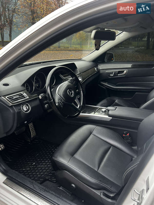 Седан Mercedes-Benz E-Class 2014 в Житомире