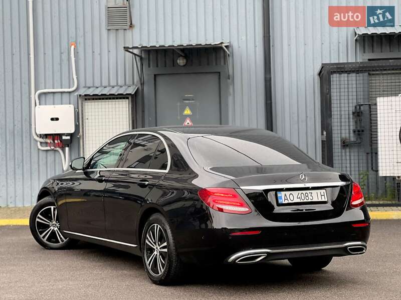 Седан Mercedes-Benz E-Class 2017 в Ужгороде фото 9 Седан Mercedes-Benz E-Class 2017 в Ужгороде