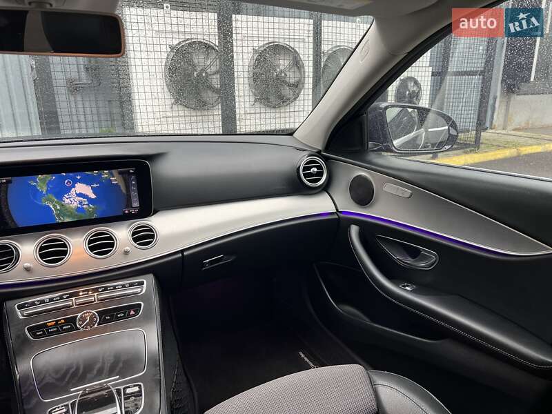 Седан Mercedes-Benz E-Class 2017 в Ужгороде фото 19 Седан Mercedes-Benz E-Class 2017 в Ужгороде