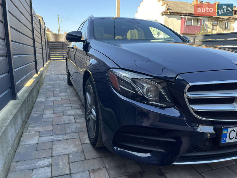 Универсал Mercedes-Benz E-Class 2017 в Черновцах фото 8 Универсал Mercedes-Benz E-Class 2017 в Черновцах