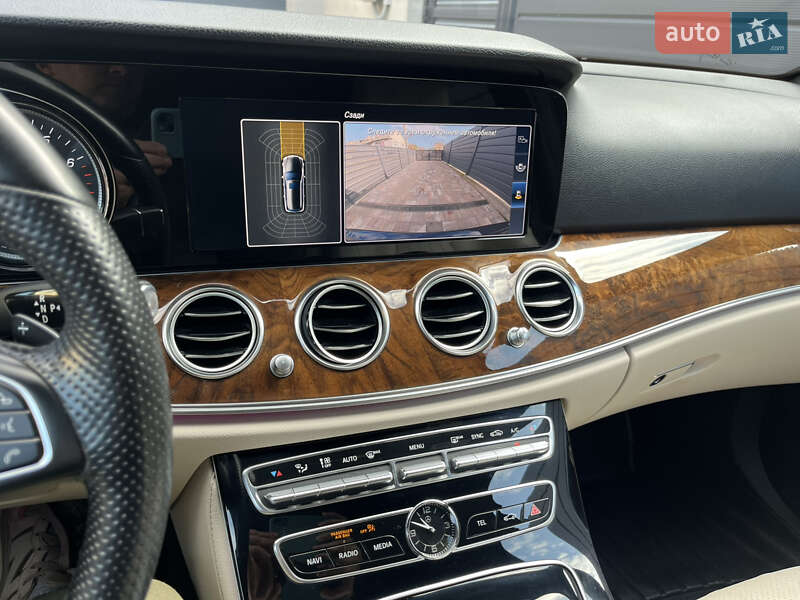 Универсал Mercedes-Benz E-Class 2017 в Черновцах фото 18 Универсал Mercedes-Benz E-Class 2017 в Черновцах