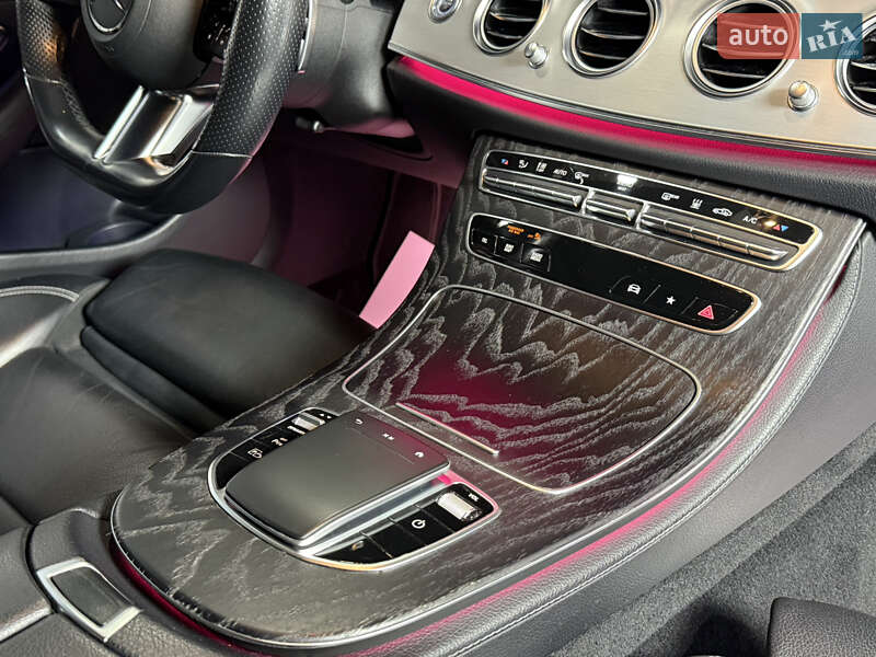Седан Mercedes-Benz E-Class 2021 в Одесі фото 43 Седан Mercedes-Benz E-Class 2021 в Одесі