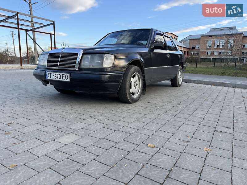 Седан Mercedes-Benz E-Class 1990 в Косове фото 15 Седан Mercedes-Benz E-Class 1990 в Косове