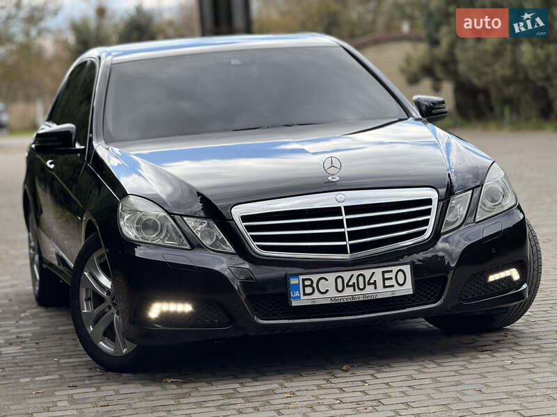 Седан Mercedes-Benz E-Class 2009 в Самборе фото 3 Седан Mercedes-Benz E-Class 2009 в Самборе