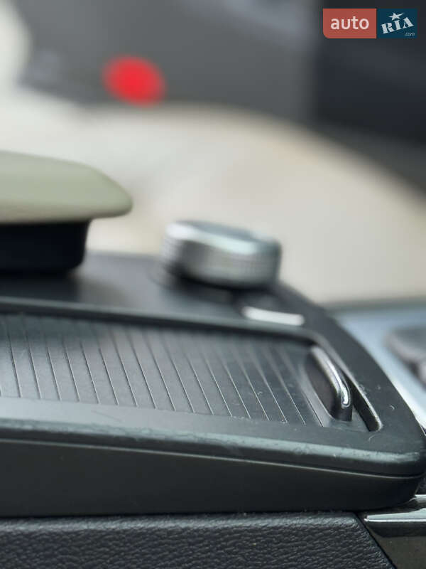 Седан Mercedes-Benz E-Class 2009 в Самборе фото 41 Седан Mercedes-Benz E-Class 2009 в Самборе