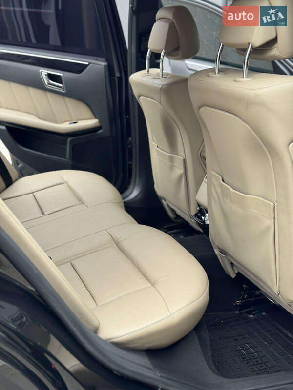 Седан Mercedes-Benz E-Class 2009 в Самборе фото 59 Седан Mercedes-Benz E-Class 2009 в Самборе