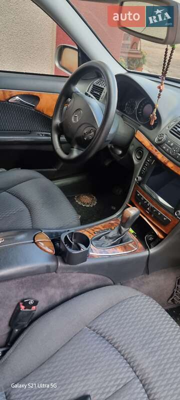 Универсал Mercedes-Benz E-Class 2004 в Владимире