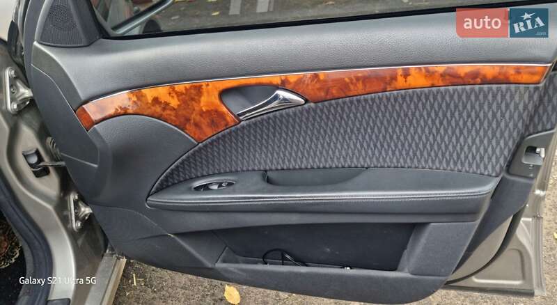 Универсал Mercedes-Benz E-Class 2004 в Владимире