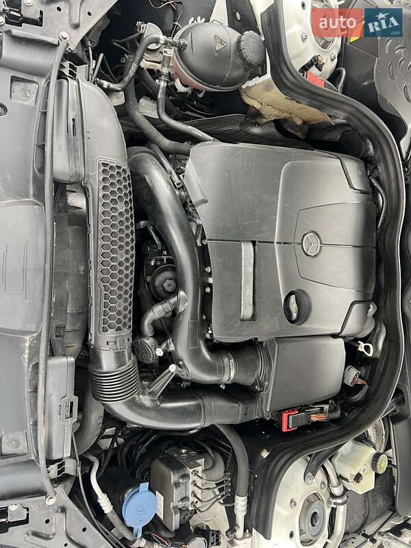 Универсал Mercedes-Benz E-Class 2014 в Киеве фото 27 Универсал Mercedes-Benz E-Class 2014 в Киеве