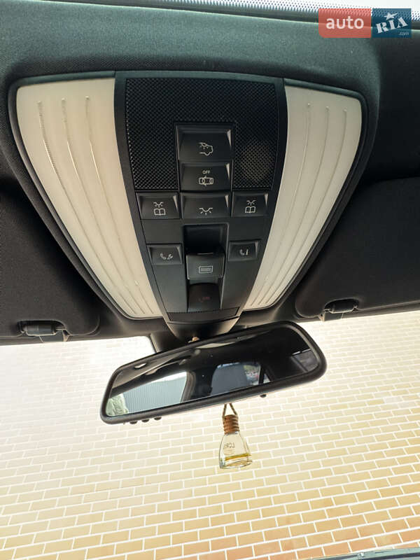 Седан Mercedes-Benz E-Class 2011 в Одессе фото 24 Седан Mercedes-Benz E-Class 2011 в Одессе