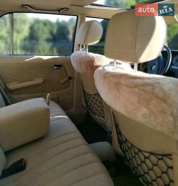 Седан Mercedes-Benz E-Class 1983 в Києві фото 5 Седан Mercedes-Benz E-Class 1983 в Києві