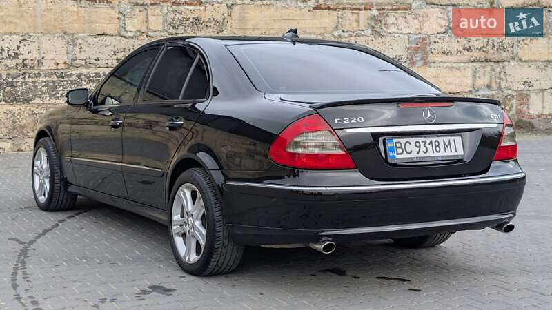 Седан Mercedes-Benz E-Class 2007 в Тернополе