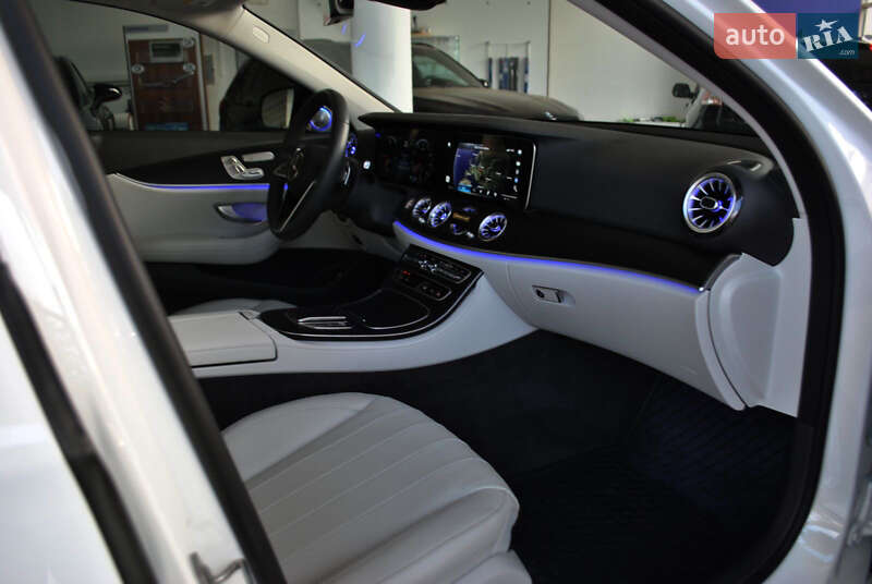 Седан Mercedes-Benz E-Class 2022 в Рівному фото 44 Седан Mercedes-Benz E-Class 2022 в Рівному