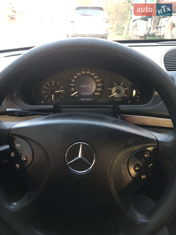 Седан Mercedes-Benz E-Class 2005 в Косове фото 8 Седан Mercedes-Benz E-Class 2005 в Косове