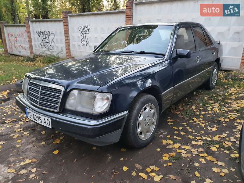 Седан Mercedes-Benz E-Class 1995 в Кривому Розі фото 10 Седан Mercedes-Benz E-Class 1995 в Кривому Розі