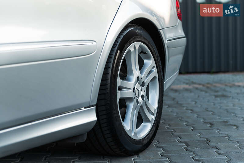 Седан Mercedes-Benz E-Class 2006 в Мукачевому фото 4 Седан Mercedes-Benz E-Class 2006 в Мукачевому