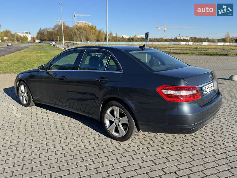 Седан Mercedes-Benz E-Class 2012 в Львові фото 6 Седан Mercedes-Benz E-Class 2012 в Львові