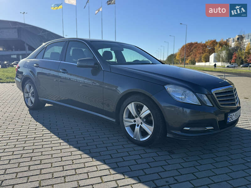 Седан Mercedes-Benz E-Class 2012 в Львові фото 17 Седан Mercedes-Benz E-Class 2012 в Львові