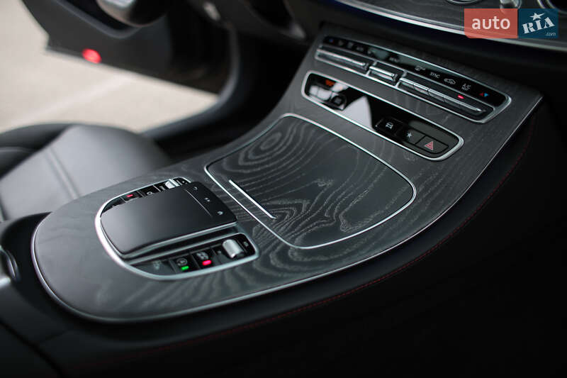 Седан Mercedes-Benz E-Class 2021 в Киеве фото 42 Седан Mercedes-Benz E-Class 2021 в Киеве
