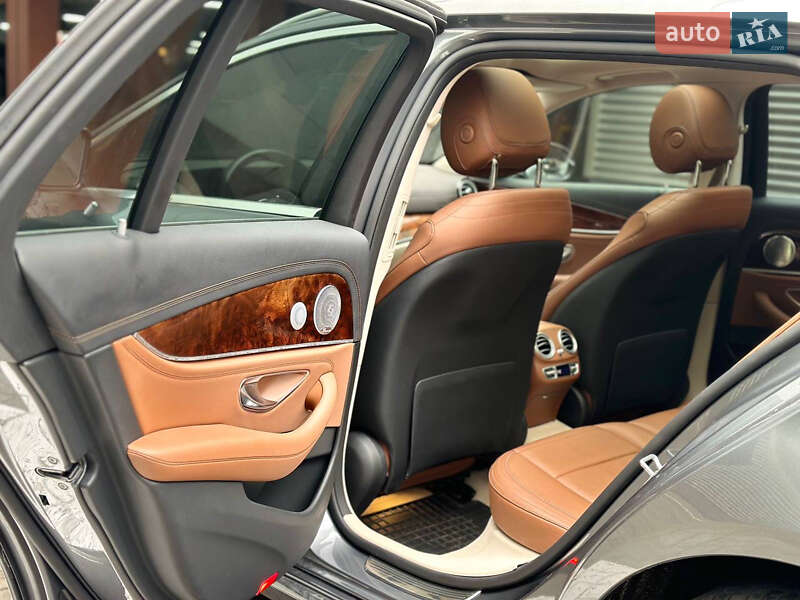 Універсал Mercedes-Benz E-Class 2018 в Києві фото 18 Універсал Mercedes-Benz E-Class 2018 в Києві