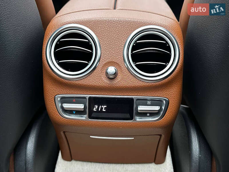 Універсал Mercedes-Benz E-Class 2018 в Києві фото 25 Універсал Mercedes-Benz E-Class 2018 в Києві