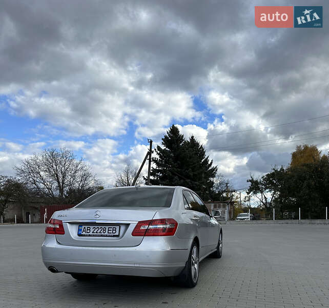 Седан Mercedes-Benz E-Class 2010 в Бершади фото 6 Седан Mercedes-Benz E-Class 2010 в Бершади